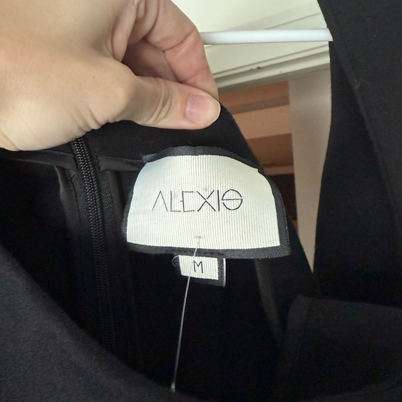 Alexis Brandie Dress - Picture 6 of 6